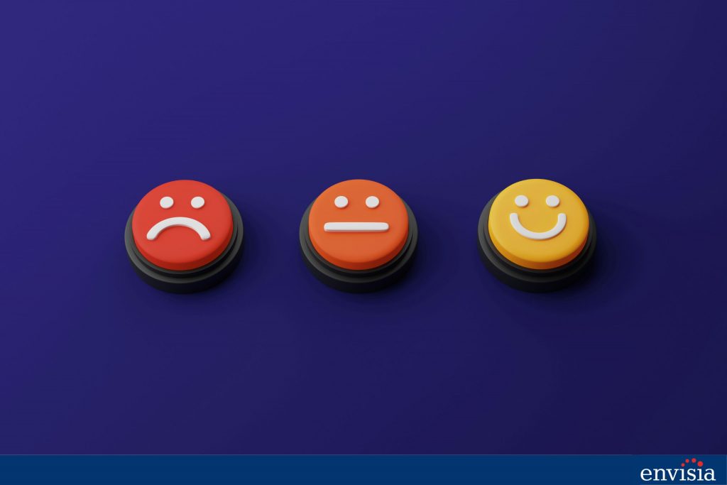 Smiley face buttons showcasing feedback scale options from dissatisfied to satisfied.